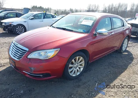 2013 Chrysler 200 Limited z USA, uszkodzony, nr VIN 1C3CCBCG5DN573806